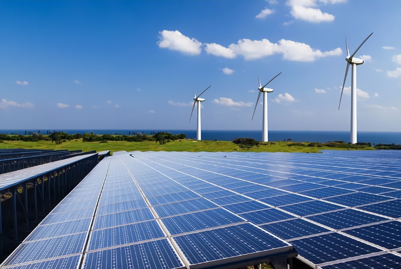 光伏电站施工技术革新与全流程优化路径